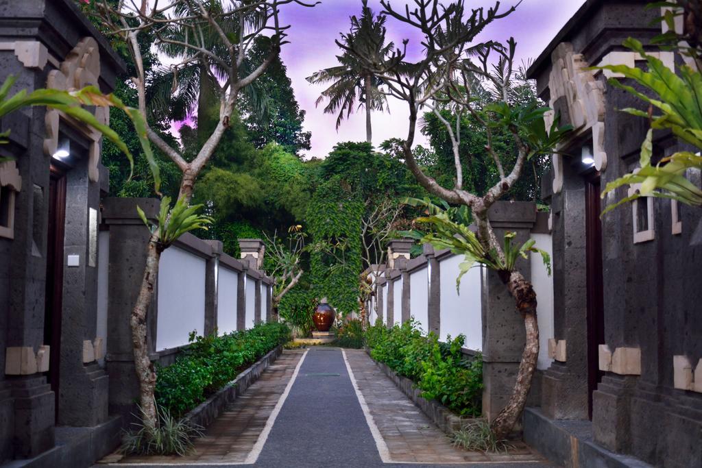 Full Moon Villa Ubud Exterior photo